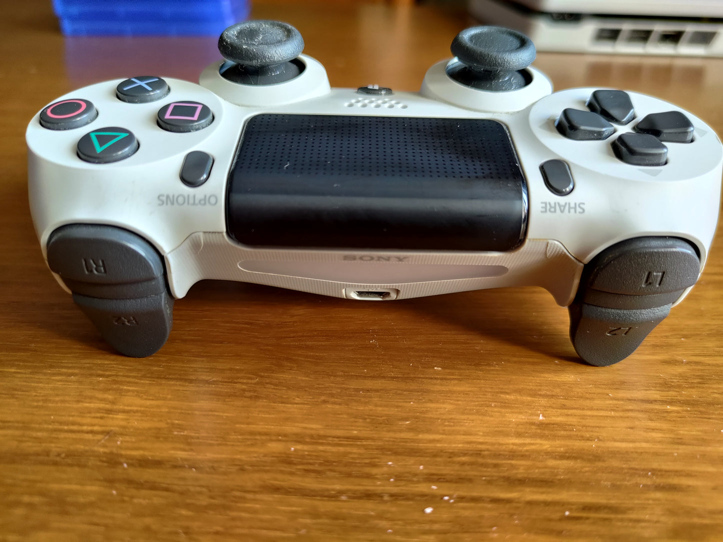 Sony Ps4 slim white 500gb