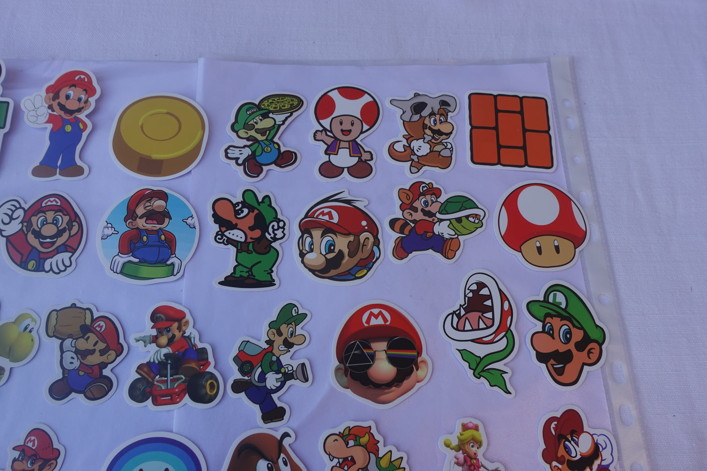 Super mario lotto adesivi 50 pz