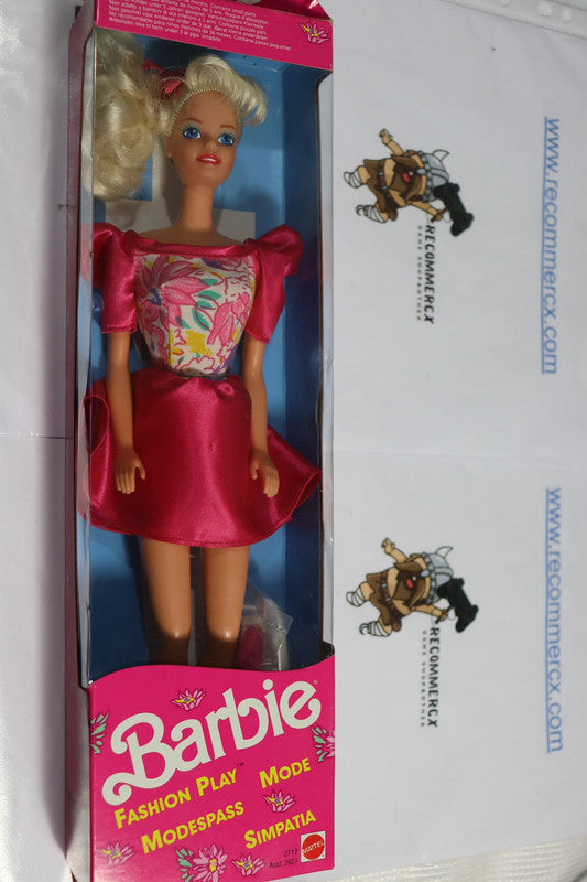 Barbie Fashion Play: La Collezione Vintage per gli Appassionati
