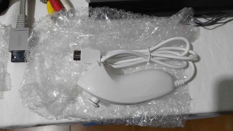 Console Nintendo Wii Nera con Controller e Accessori (Usata)