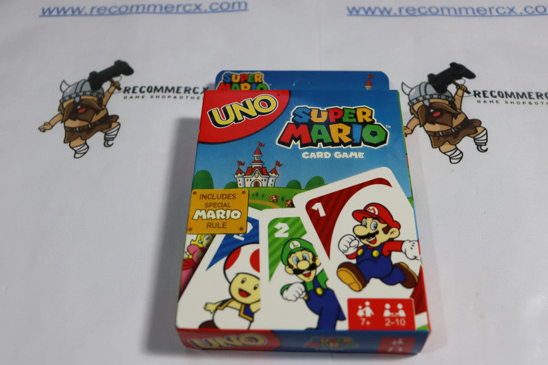 UNO Super Mario Card Game: Il Classico Gioco di Carte con un Tocco Nintendo