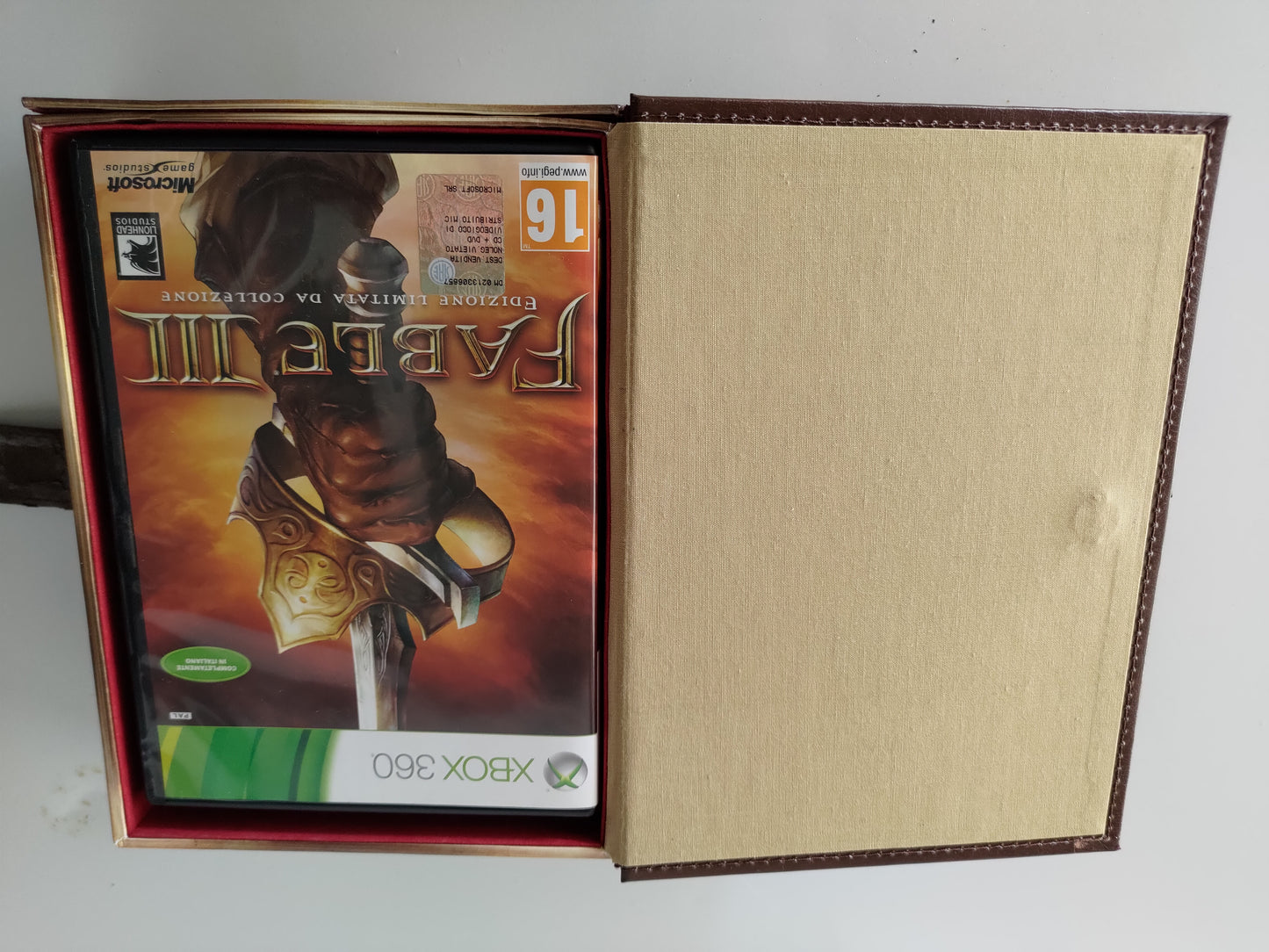 Fable 3 edizione limitata da collezione Completo.