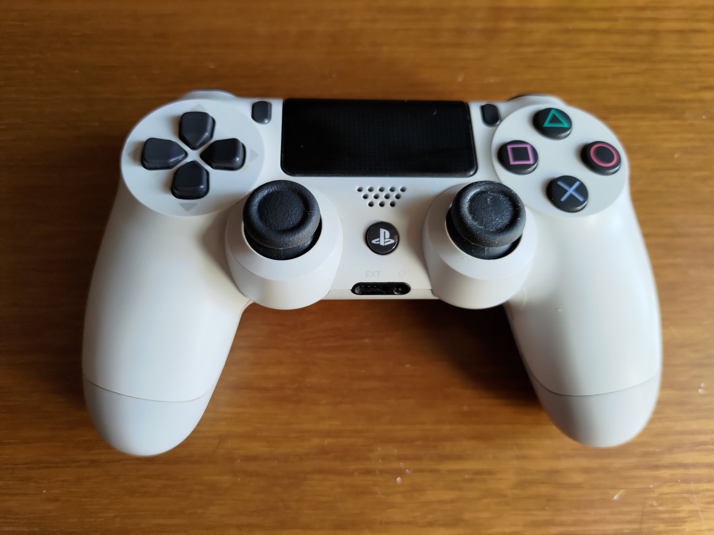 Sony Ps4 slim white 500gb