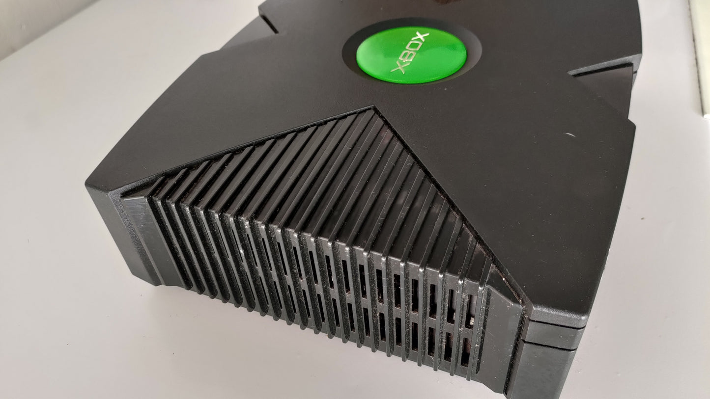 Xbox classic Microsoft solo console.